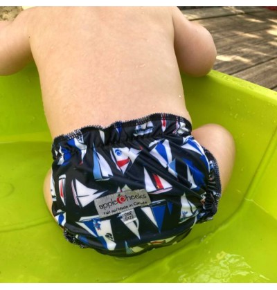 Applecheeks - couche piscine